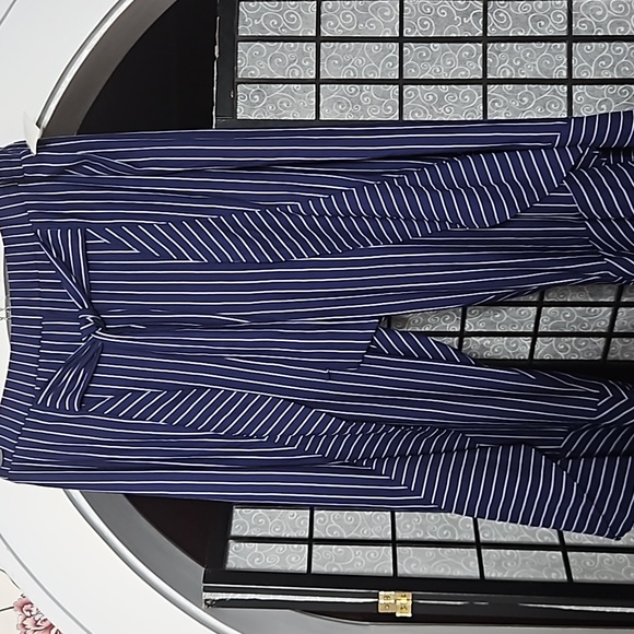 Truth & Styles - Picture 3 of 10